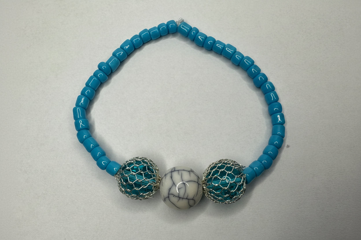 By The Seashore - Beaded Bracelet 6”