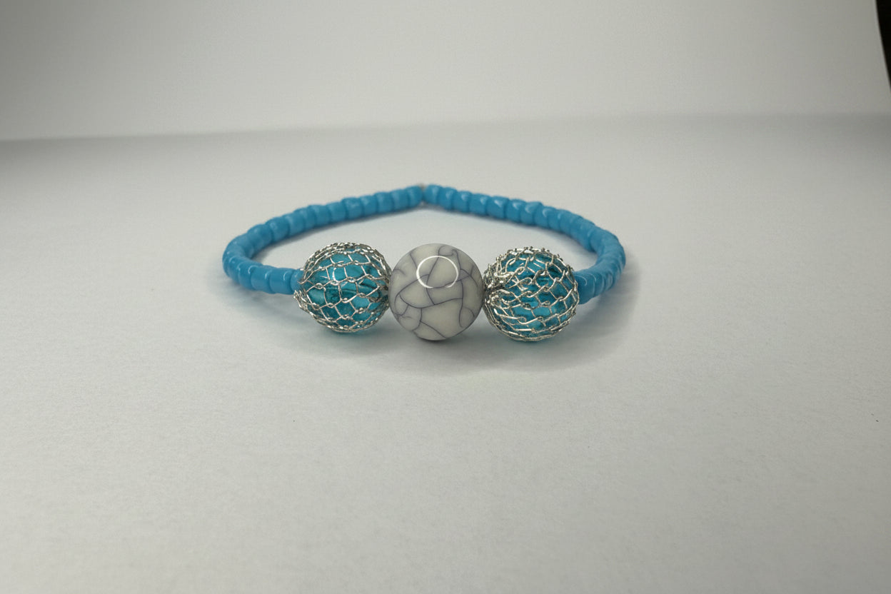 By The Seashore - Beaded Bracelet 6”