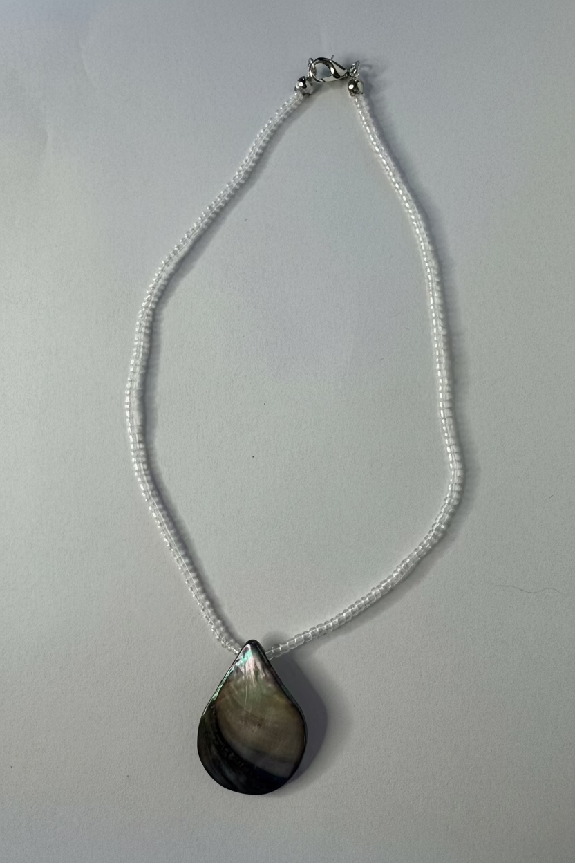 She Sells Seashells (Iridescent) - 12 1/2” Beaded Choker Necklace